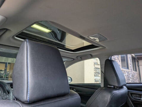 2017 Toyota Corolla XSE