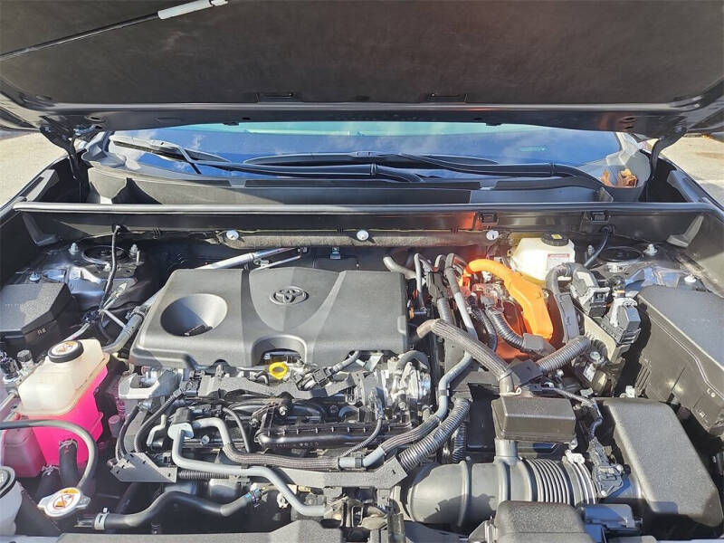 2024 Toyota RAV4 Hybrid SE