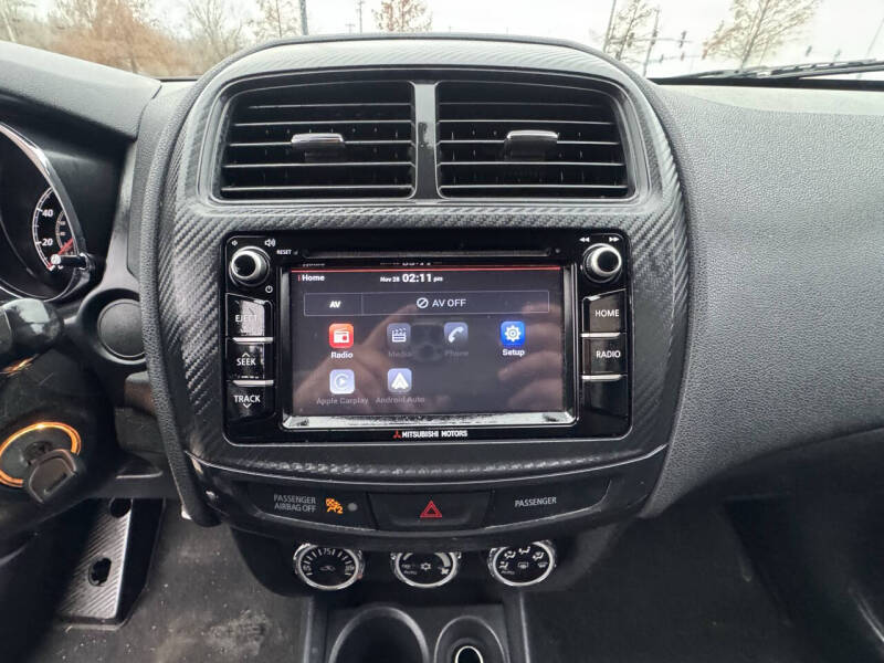 2017 Mitsubishi Outlander Sport LE