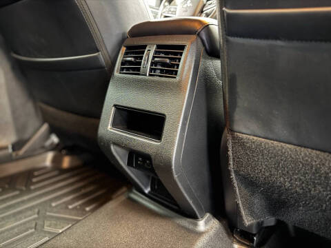 2023 Mitsubishi Outlander SE Special Edition