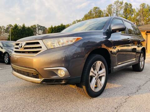 2013 Toyota Highlander for sale at Classic Luxury Motors in Buford GA