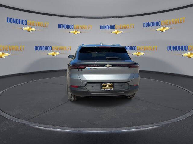 2026 Chevrolet Equinox EV LT 2