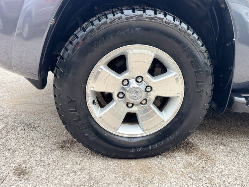 2004 Toyota 4Runner SR5