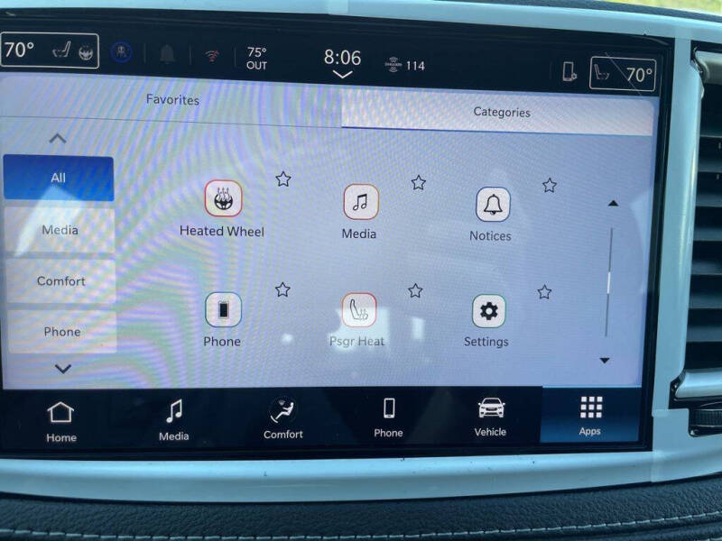 2026 Chrysler Pacifica Select