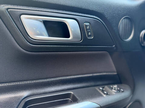 2021 Ford Mustang EcoBoost Premium