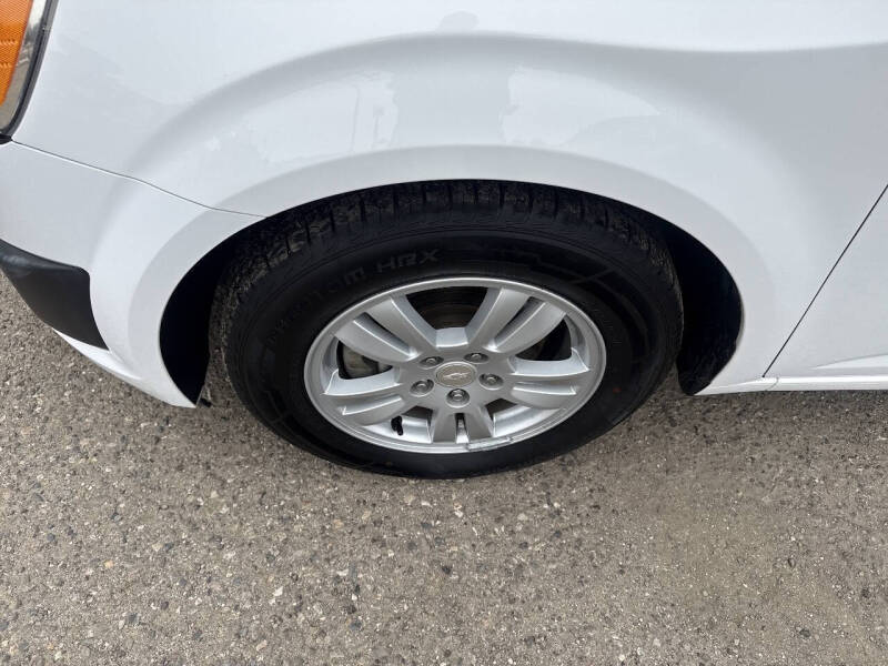2015 Chevrolet Sonic LT Auto