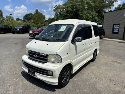 2000 Daihatsu Atrai 7