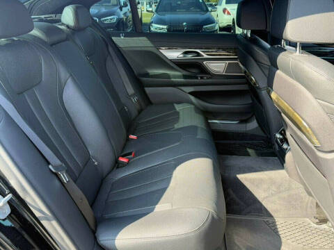 2020 BMW 7 Series 740i xDrive