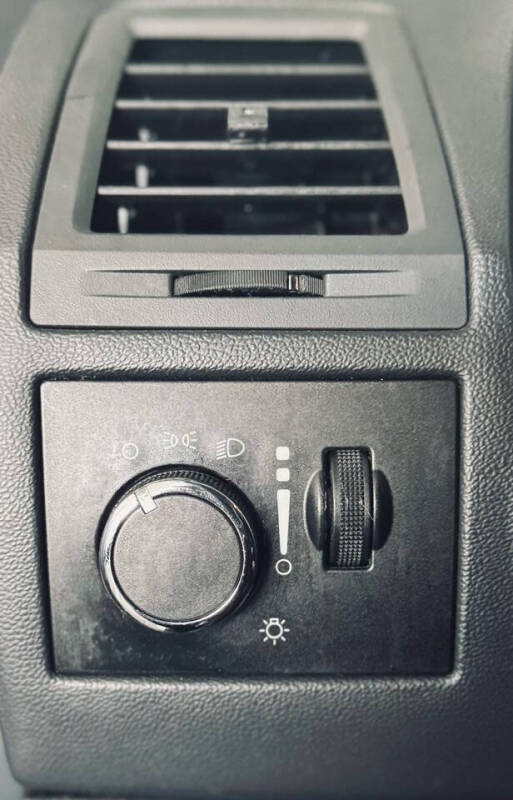 2012 Dodge Challenger SXT Plus