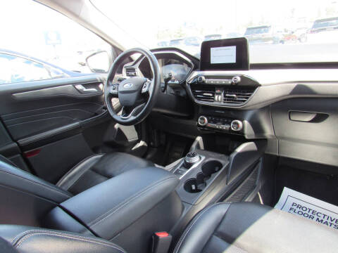 2021 Ford Escape Titanium