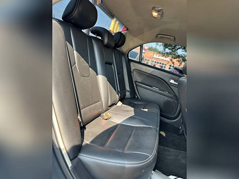 2012 Ford Fusion SEL