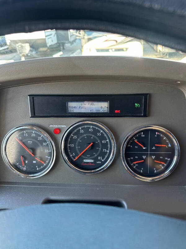 2010 Winnebago JOURNEY 40L