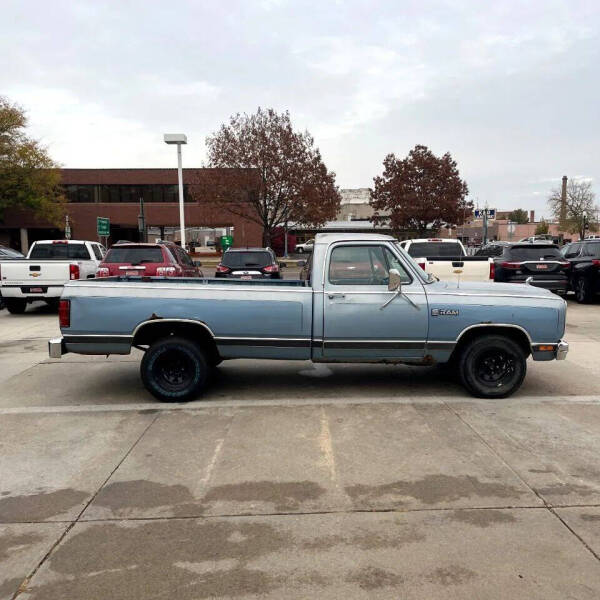 1985 Dodge RAM 150