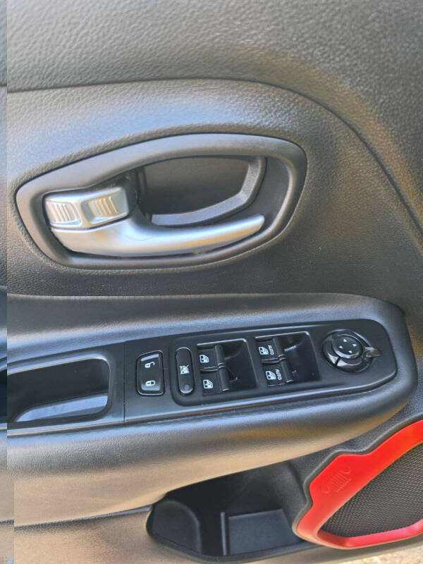 2018 Jeep Renegade Trailhawk