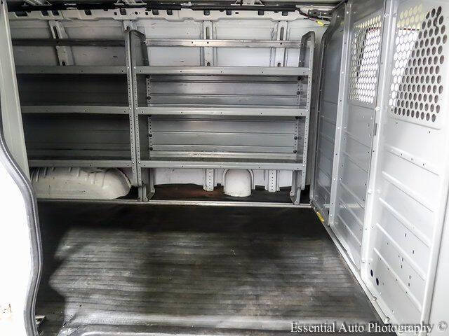 2017 GMC Savana 2500