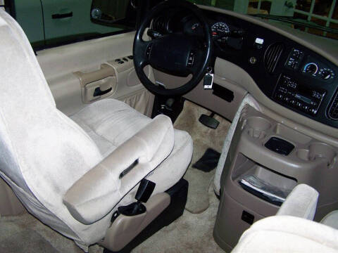 2000 Ford E-Series E-150