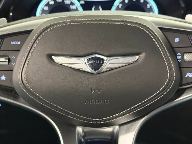 2024 Genesis GV70 2.5T Standard