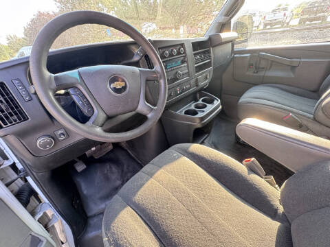 2019 Chevrolet Express 2500