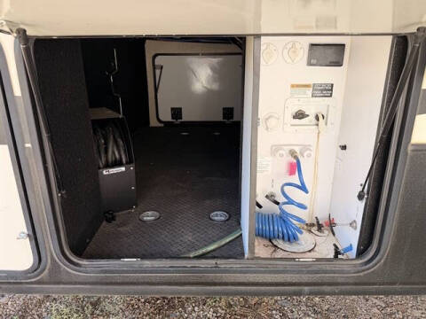 2015 Keystone RV Alpine 301
