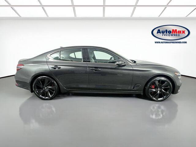 2023 Genesis G70