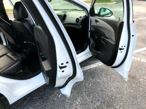 2014 Chevrolet Sonic LS Auto