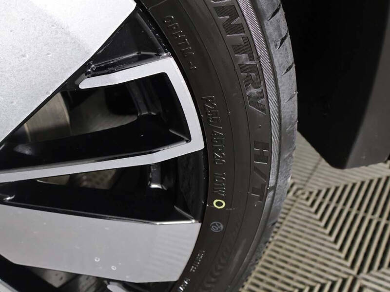 2025 Mitsubishi Outlander SEL Platinum Edition