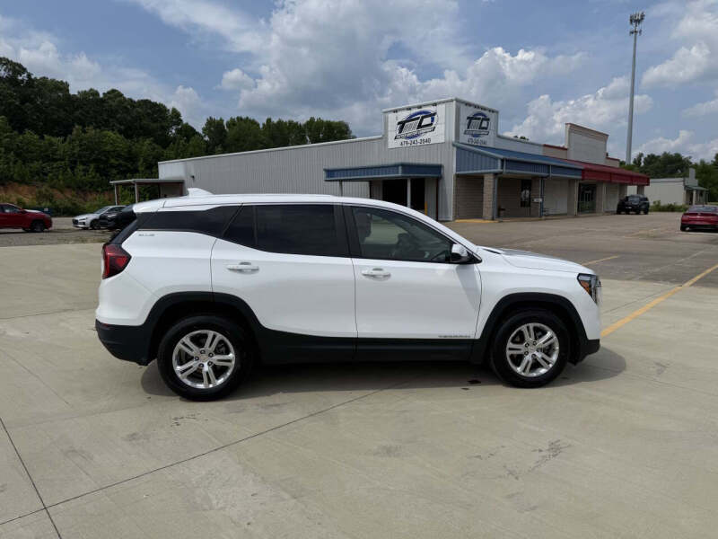 2024 GMC Terrain SLE