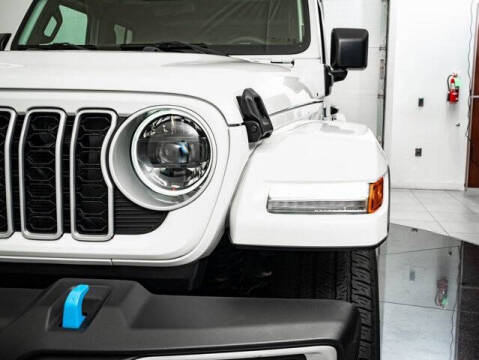 2024 Jeep Wrangler Sahara 4xe