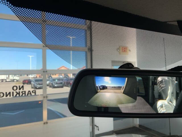 2025 Chevrolet Express 3500