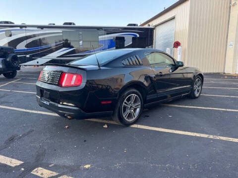 2010 Ford Mustang V6
