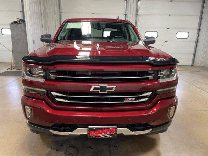 Used 2017 Chevrolet Silverado 1500 LTZ with VIN 3GCUKSECXHG207108 for sale in Hazel Green, WI