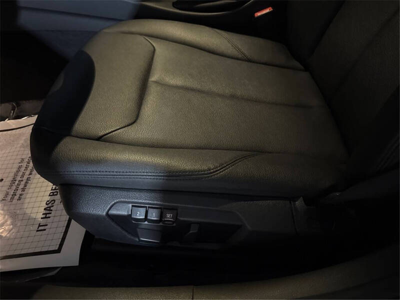 2015 BMW 3 Series 328i