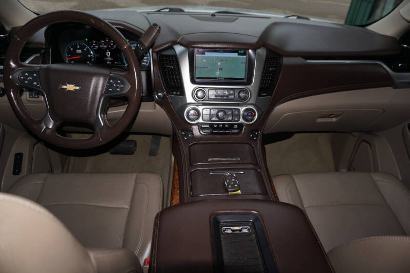 2016 Chevrolet Suburban LTZ