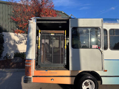 2015 Ford E-Series E-450 SD