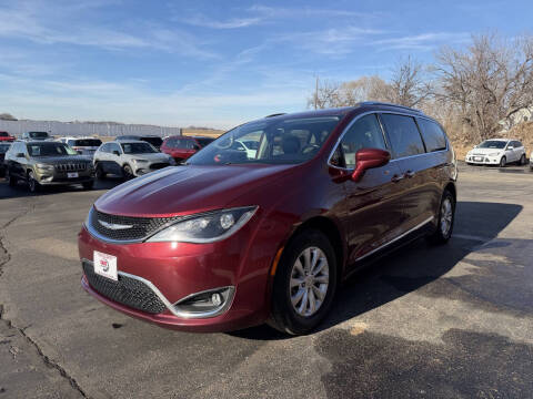 2018 Chrysler Pacifica Touring L Plus