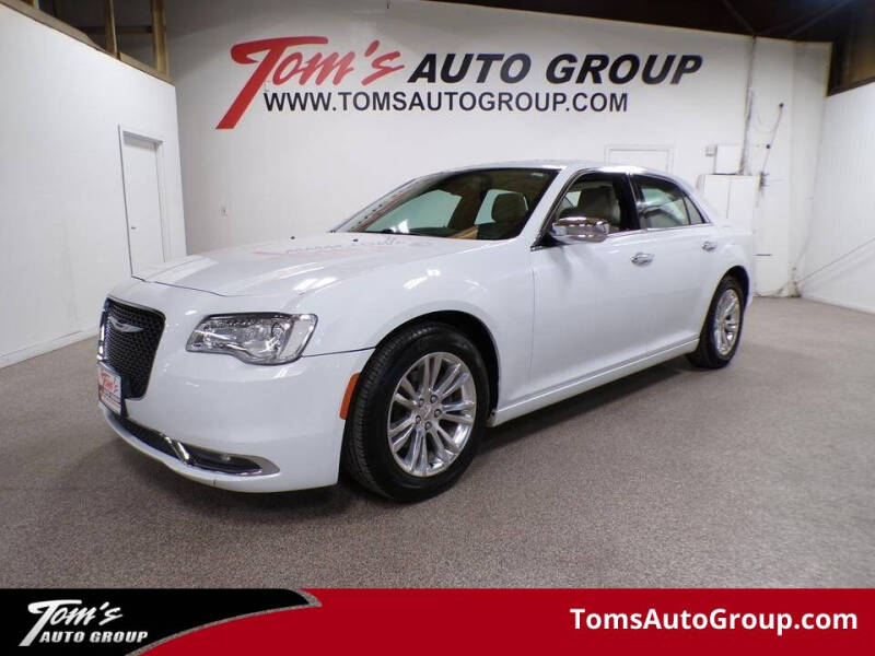 2016 Chrysler 300 C