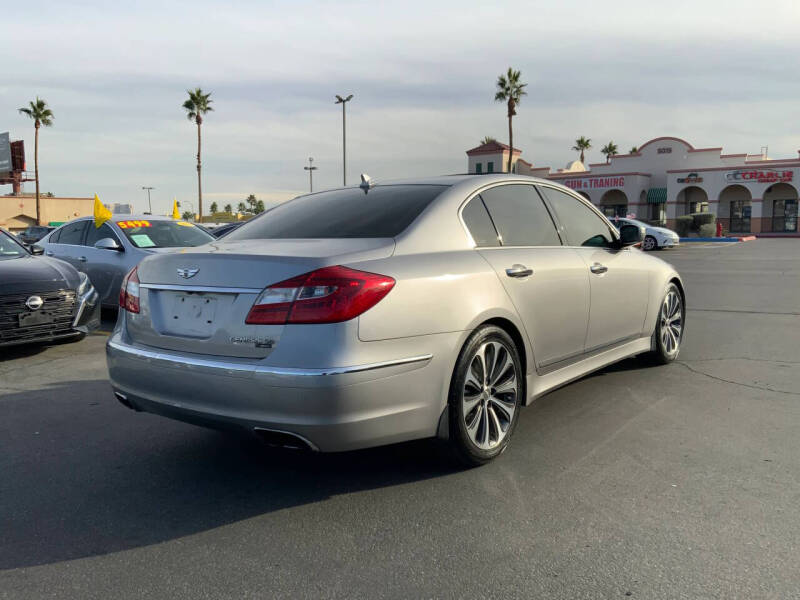 2012 Hyundai Genesis