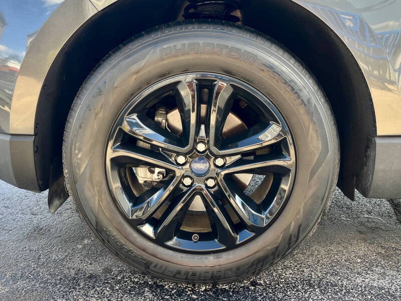 2020 Ford Edge SEL