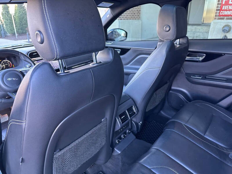 2017 Jaguar F-PACE 20d R-Sport