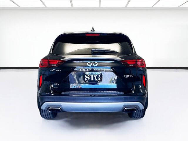 2021 Infiniti QX50 Essential