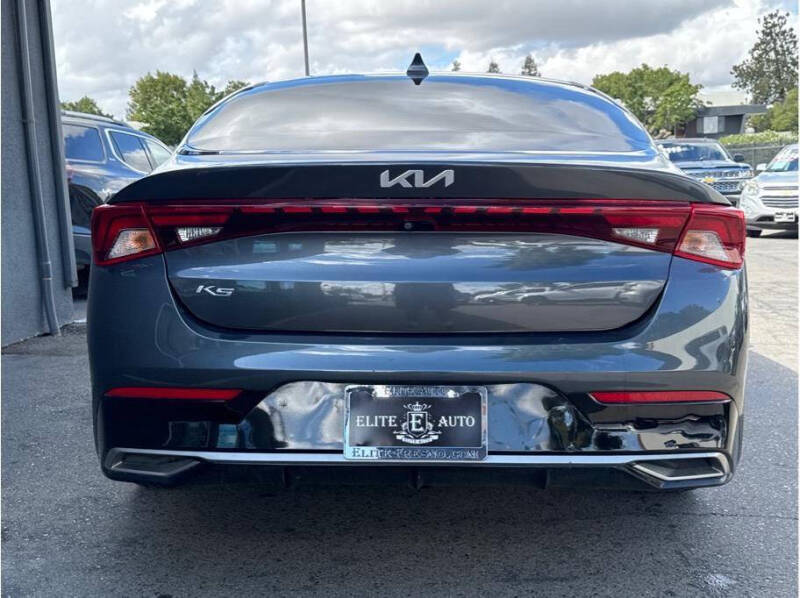 2022 Kia K5