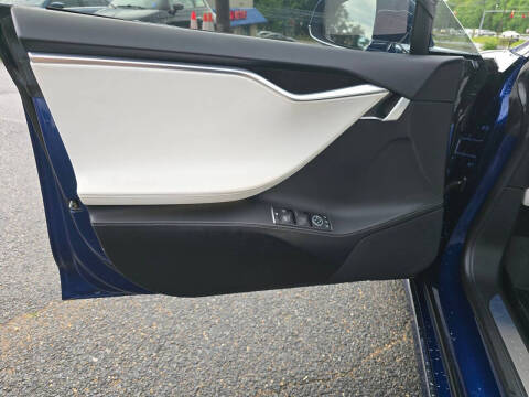 2017 Tesla Model S 75