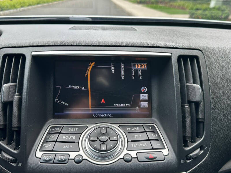 2011 Infiniti G37 Sedan x