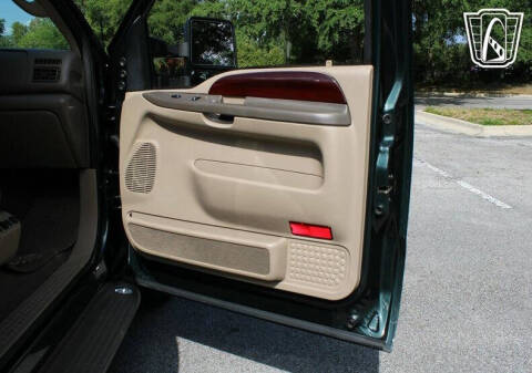 2003 Ford Excursion Limited