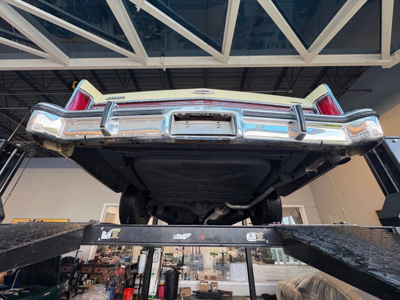 1976 Lincoln Continental 41