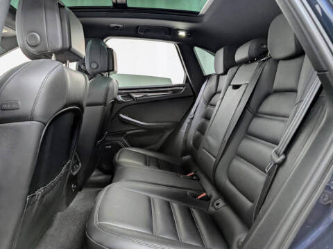 2015 Porsche Macan S