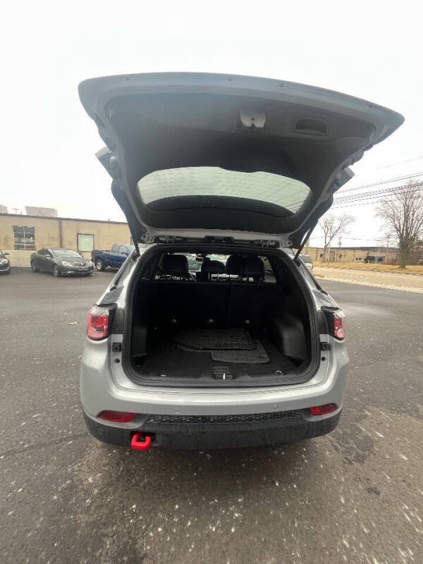 2025 Jeep Compass Trailhawk