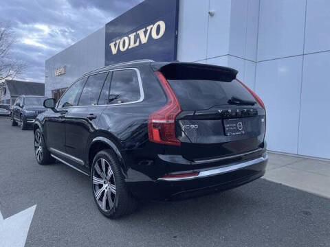 2023 Volvo XC90 Recharge T8 Ultimate Bright Theme 7P