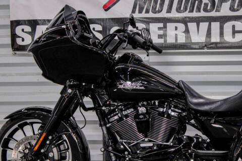 2023 Harley-Davidson Road Glide 3