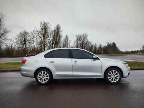 2012 Volkswagen Jetta for sale at M AND S CAR SALES LLC in Independence OR